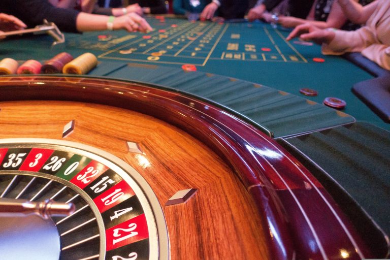 Cum funcționează ruleta online și ce se întâmplă într-o rundă de joc